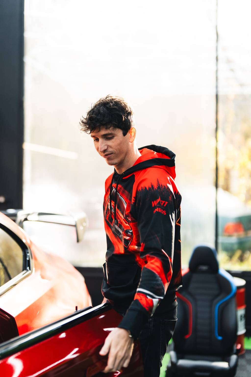 M2 GREEN HELL Limited Pulcsi